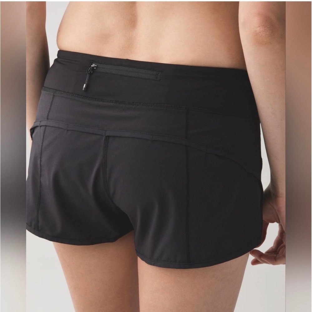 Lululemon Speed Short 4-Way Stretch 2.5" Black Running Shorts Size 6 W7578S